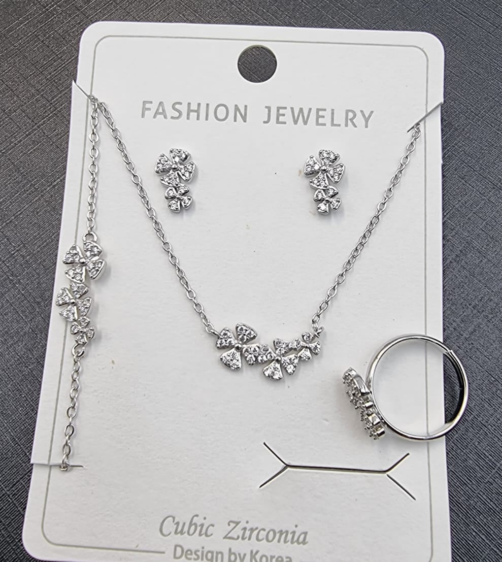 Clover Cubic Zirconia Jewelry Set