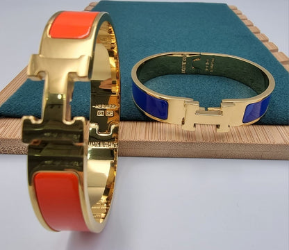 Luxury H Enamel Bracelet